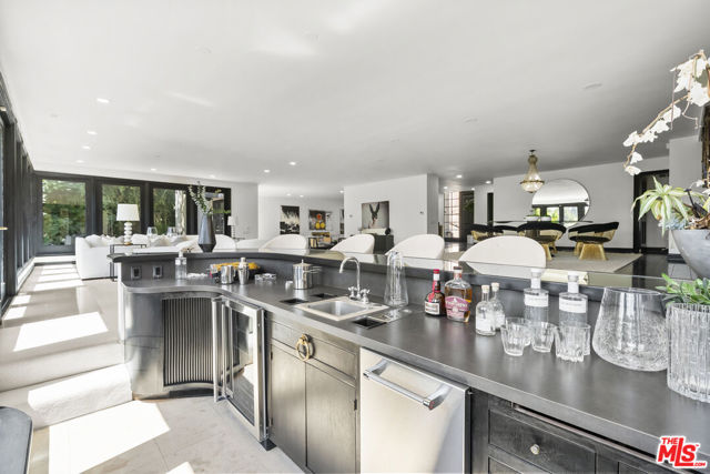 Drew Fenton | 10981 Bellagio Road Los Angeles CA | MLS: 7860268