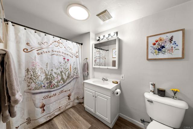 Image 15 of 73 For 13610 Willow Rd.