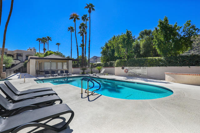 Image 34 of 41 For 2601 Broadmoor Drive 2