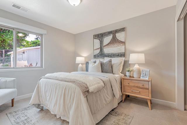21298 Maria Lane, Saratoga CA: https://media.crmls.org/mediaz/27d43453-38b0-4321-8e66-72823b4157ec.jpg
