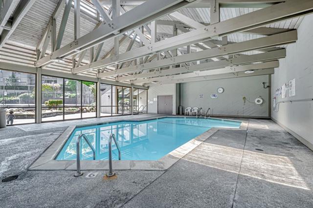 385 Mandarin Drive, Daly City CA: https://media.crmls.org/mediaz/27d56daf-66c8-40f3-b8be-731ca6a8dbef.jpg