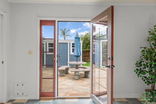 Patio access, and side panels also open and are screened to keep out insects. 