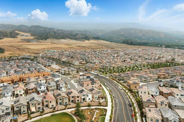 1894 Malalenca Road, Santa Paula CA: https://media.crmls.org/mediaz/27d5fcec-81f6-4e6f-a31b-4e21972ee863.jpg