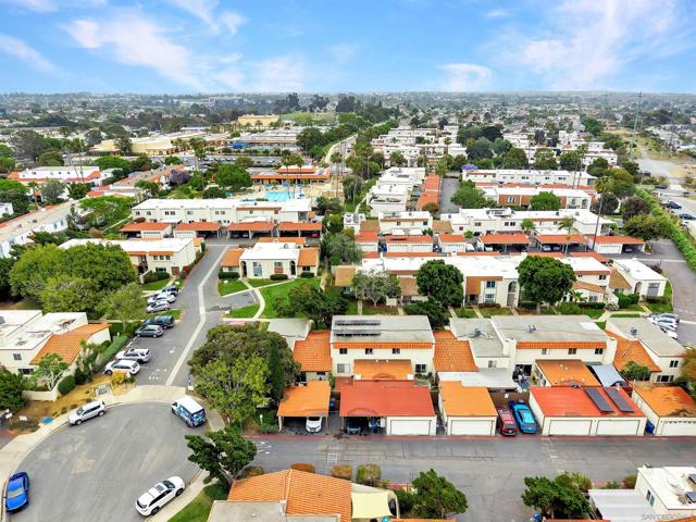4186 Balboa Way, Clairemont Mesa CA: https://media.crmls.org/mediaz/27d65f3d-40a7-4b12-b646-f284b6ae0054.jpg