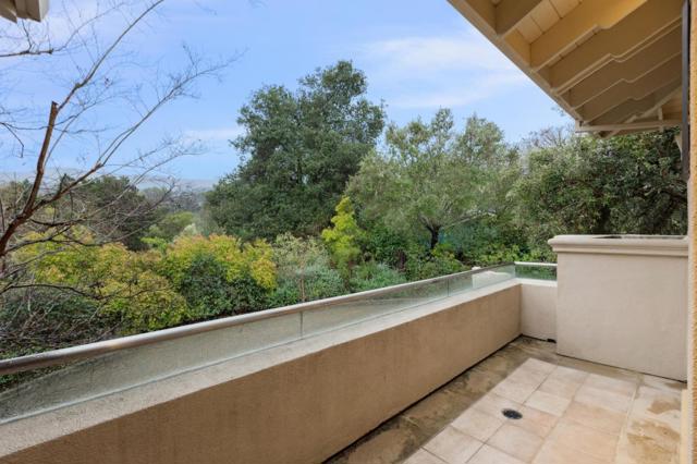 24292 Elise Court, Los Altos Hills CA: https://media.crmls.org/mediaz/27d6edda-7adf-4583-b2ff-26237b8191e0.jpg