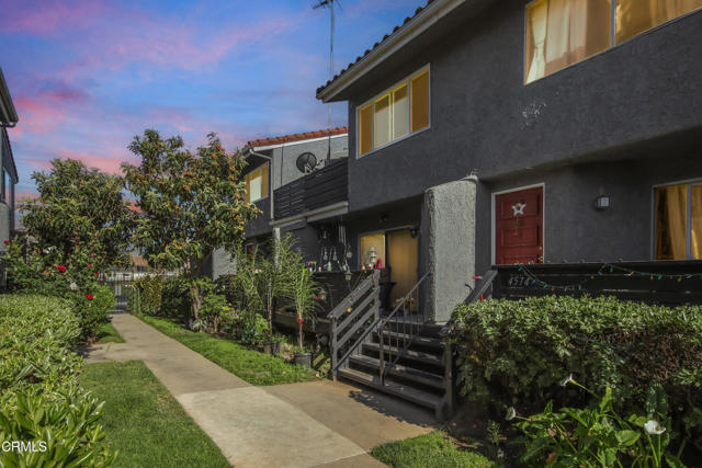 Detail Gallery Image 2 of 46 For 4578 Saviers Rd, Oxnard,  CA 93033 - 2 Beds | 1/1 Baths
