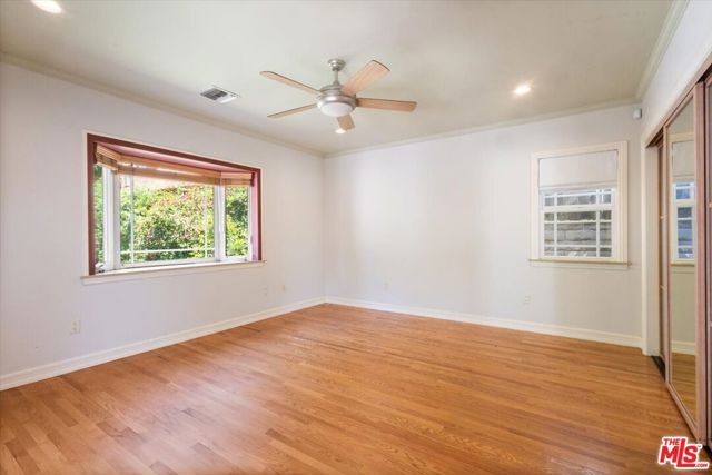 4385 Camellia Avenue, Studio City CA: https://media.crmls.org/mediaz/27d921fd-211b-4824-86ae-9db358b8597d.jpg