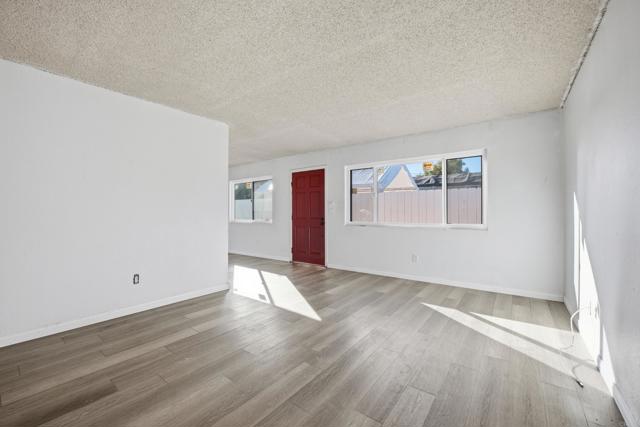 Image 20 of 30 For 1877 Donax Avenue