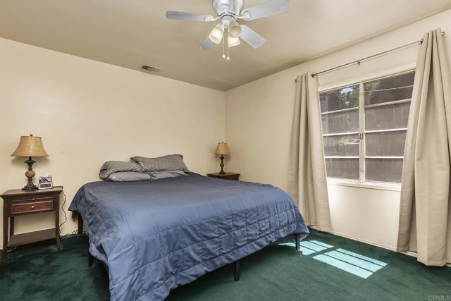 1453 OLIVEWOOD LN, Alpine CA: https://media.crmls.org/mediaz/27d95379-2f3b-47d6-92bf-23624e642b1d.jpg