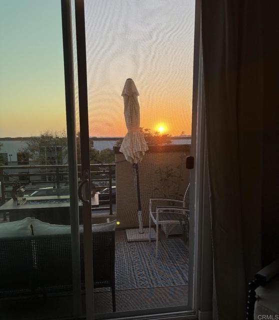 6132 Colt Place, Carlsbad CA: https://media.crmls.org/mediaz/27d9cac0-2cfd-41db-85e2-46dbf82b92c0.jpg