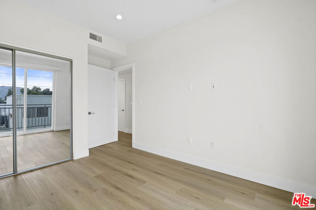 11042 La Maida Street, North Hollywood CA: https://media.crmls.org/mediaz/27d9db14-a90e-4b19-acd3-c7466051b210.jpg