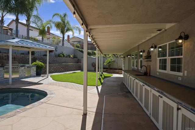 Detail Gallery Image 31 of 38 For 2075 Pierce Ct, El Cajon,  CA 92019 - 4 Beds | 3 Baths