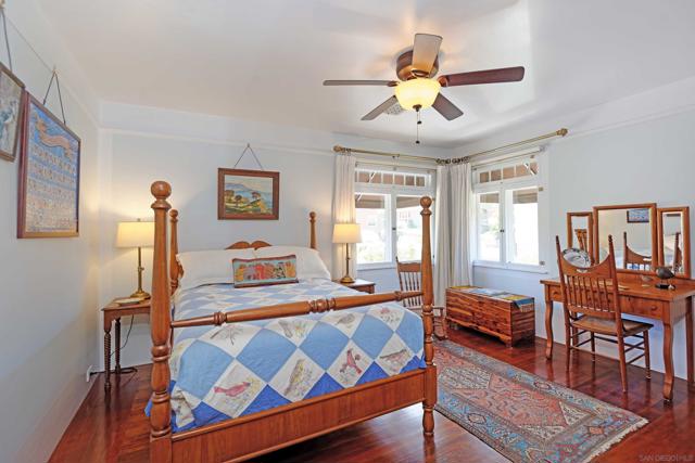 3574 7th Avenue, San Diego CA: https://media.crmls.org/mediaz/27dbec0a-0ab0-4706-9728-bbce8f98aaab.jpg