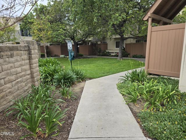 138 S Bryn Mawr Street, Ventura CA: https://media.crmls.org/mediaz/27dcd90b-97af-4784-b33d-d8dfb3e29df0.jpg