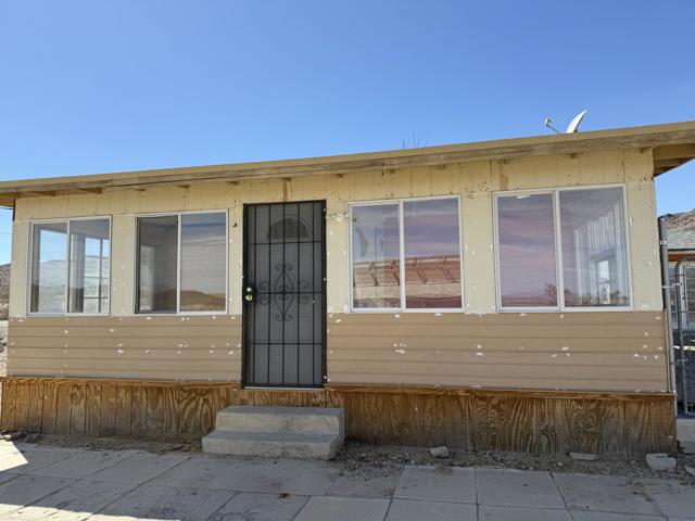 68424 Bellerue Road, 29 Palms CA: https://media.crmls.org/mediaz/27dd02c0-df2f-481f-87ea-aafca18d97de.jpg
