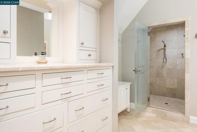 222 Still Creek Rd, Danville CA: https://media.crmls.org/mediaz/27dd2205-2dbf-4e5c-8ad6-7e636c758182.jpg
