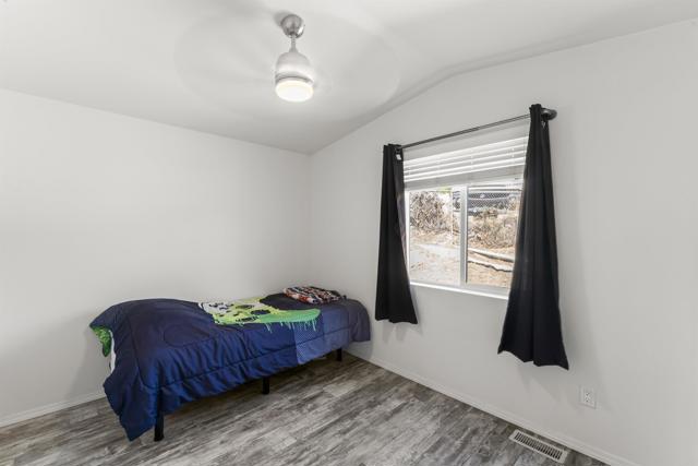12044 Royal Road, El Cajon CA: https://media.crmls.org/mediaz/27de605d-6c02-4d5c-9026-a3e121cff6bb.jpg