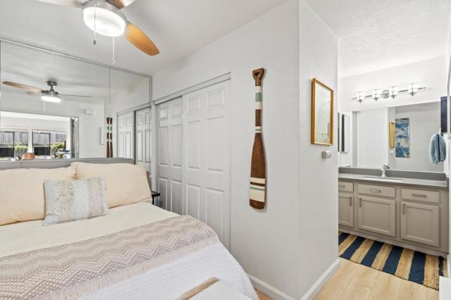 1 Surf Way, Monterey CA: https://media.crmls.org/mediaz/27dee6dc-fe94-42ea-95fa-9f0f7f6f07c1.jpg