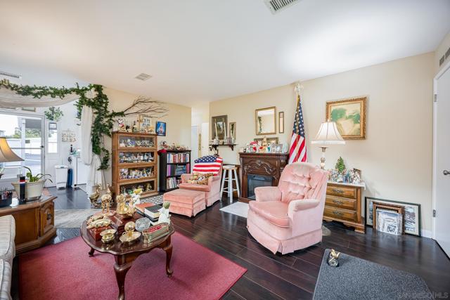 3839 Vista Campana S, Oceanside CA: https://media.crmls.org/mediaz/27e0ec2b-bb9d-4207-8b4d-d48aa6a0dec2.jpg