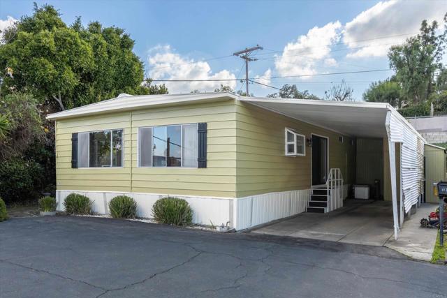 Detail Gallery Image 25 of 38 For 718 Sycamore Ave #193,  Vista,  CA 92083 - 2 Beds | 2 Baths