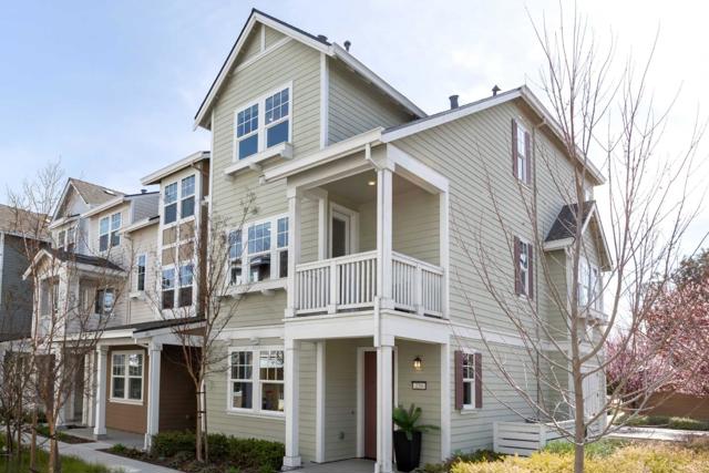 259 Orbit Way, Mountain View CA: https://media.crmls.org/mediaz/27e21b5b-b70b-445f-8328-134a94d41230.jpg