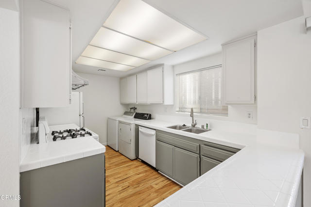 Detail Gallery Image 10 of 29 For 4181 Walnut Grove Ave, Rosemead,  CA 91770 - 3 Beds | 2 Baths