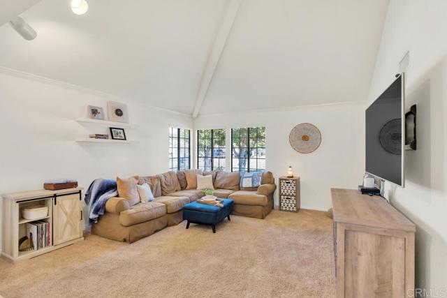 Detail Gallery Image 12 of 65 For 4153 Golden Star Ct, La Mesa,  CA 91941 - 4 Beds | 3 Baths