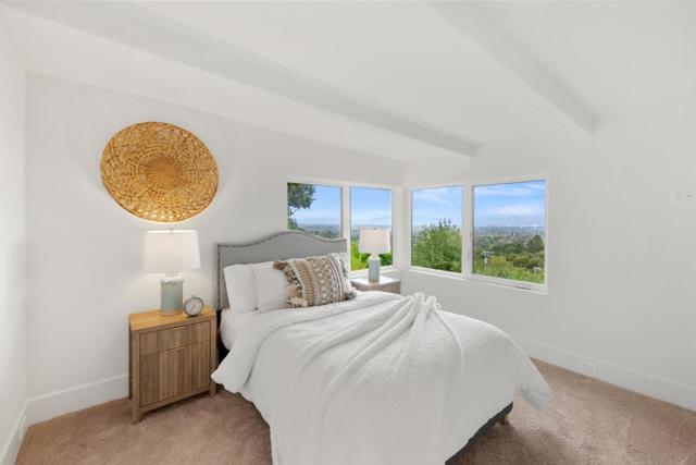 16460 Wood Acres Road, Los Gatos CA: https://media.crmls.org/mediaz/27e4edd1-d3a0-499a-abb5-1ee01d9a00f8.jpg
