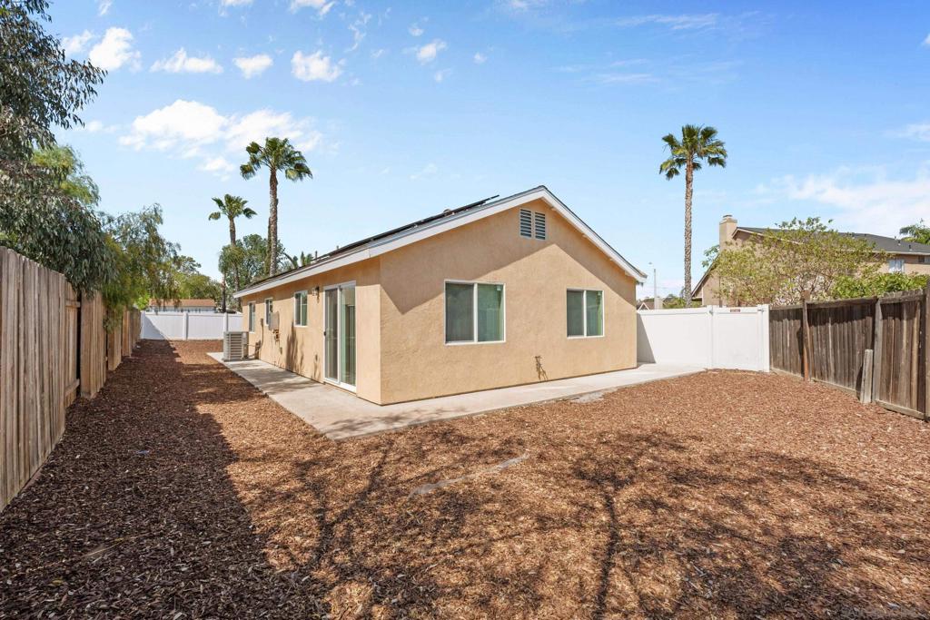 MLS #250024356SD img 7