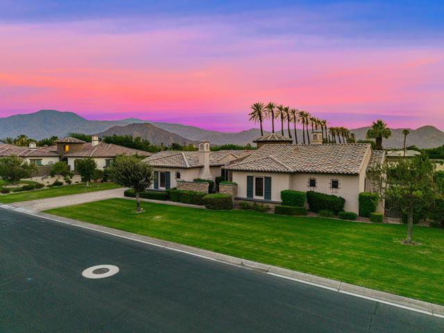 49481 Rock Rose Drive, Indio CA: https://media.crmls.org/mediaz/27e6716d-2d8d-49f0-aedb-c230784dc2fe.jpg