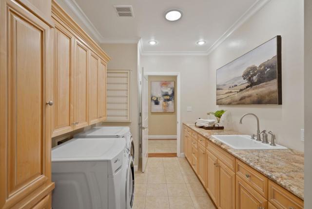 Image 40 of 61 For 12979 Foothill Lane