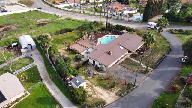 Detail Gallery Image 47 of 53 For 1918 Grove Rd, El Cajon,  CA 92020 - 4 Beds | 2/1 Baths