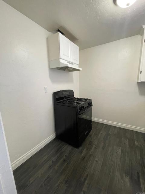 Image 3 of 8 For 327 5th Street