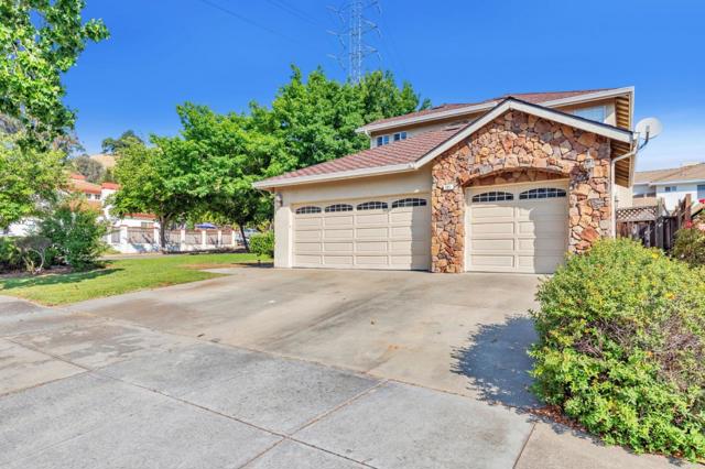 291 Wright Avenue, Morgan Hill CA: https://media.crmls.org/mediaz/27e8aaf3-2753-4496-b111-b785198fa829.jpg