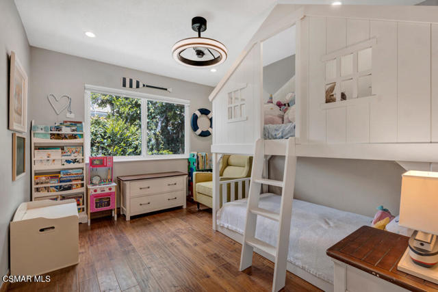 Image 16 of 52 For 6496 Bayberry Street