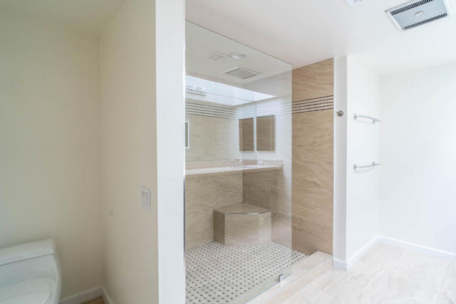 75180 Chippewa Drive, Indian Wells CA: https://media.crmls.org/mediaz/27e9c9f7-51ed-49e7-a70f-483008f8b0a8.jpg