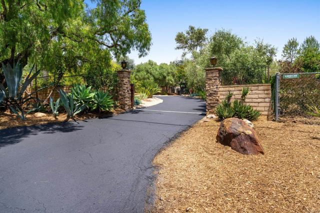 16851 Orchard Bend Road, Poway CA: https://media.crmls.org/mediaz/27ea507d-1c47-49fd-9726-a63327f651e8.jpg