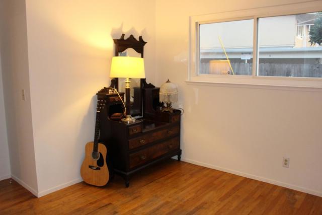 118 Azucar Avenue, San Jose CA: https://media.crmls.org/mediaz/27ea8cdb-6f98-4a03-a60a-77edbbe23b2e.jpg