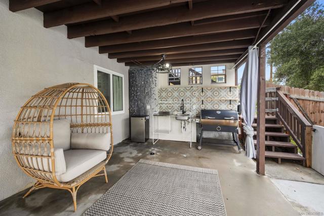 9430 Tropico Dr, La Mesa CA: https://media.crmls.org/mediaz/27eb9314-16e3-4b59-acf8-7887424d780d.jpg