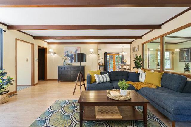 345 Saint Francis Drive, Boulder Creek CA: https://media.crmls.org/mediaz/27ecf39e-ff15-4392-9f83-3df2b6a6b2b1.jpg