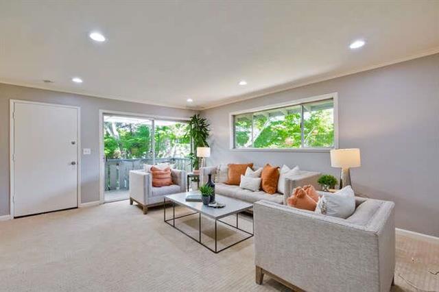 597 Valley Forge Way, Campbell CA: https://media.crmls.org/mediaz/27ed24c1-b4de-4020-b149-1f2699372801.jpg