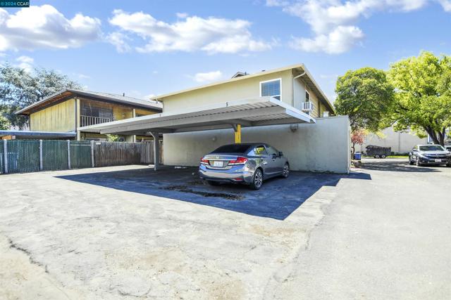 Image 34 of 37 For 2236 Hillsborough Ct