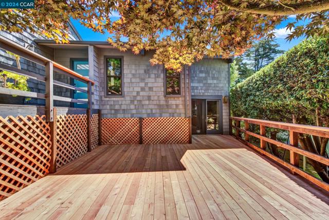Image 0 of 39 For 7112 Sayre Dr