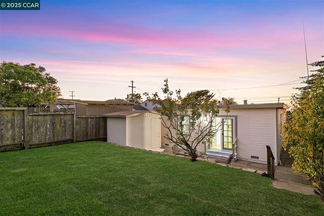 1511 Olive Ave, Richmond CA: https://media.crmls.org/mediaz/27ee3dce-b634-47f3-bbc4-fded2ad2865c.jpg