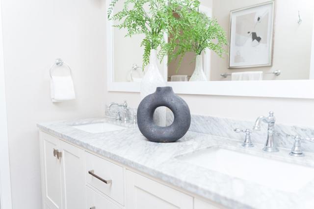 24821 Prospect Avenue, Los Altos Hills CA: https://media.crmls.org/mediaz/27ee9edf-285f-4b65-a40b-e4120625f460.jpg