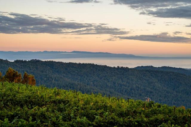 25200 Loma Prieta Avenue, Los Gatos CA: https://media.crmls.org/mediaz/27ef02cb-3362-4bbe-944c-ac571f8eb003.jpg