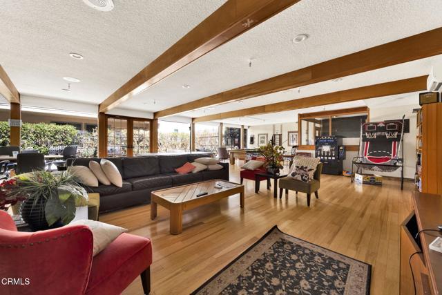 1127 E Del Mar Boulevard, Pasadena CA: https://media.crmls.org/mediaz/27f0dc68-d5f6-4ddf-82f0-826a245b1d35.jpg