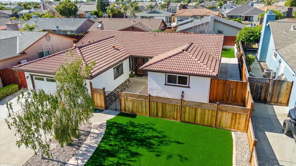 1640 Sunset Drive