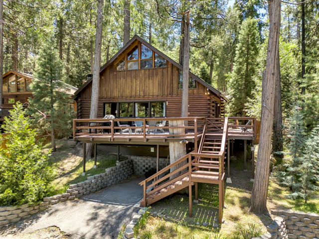 54385 S S. Circle Drive, Idyllwild CA: https://media.crmls.org/mediaz/27f12a0f-9bfd-4737-ace4-6f18aca243d6.jpg