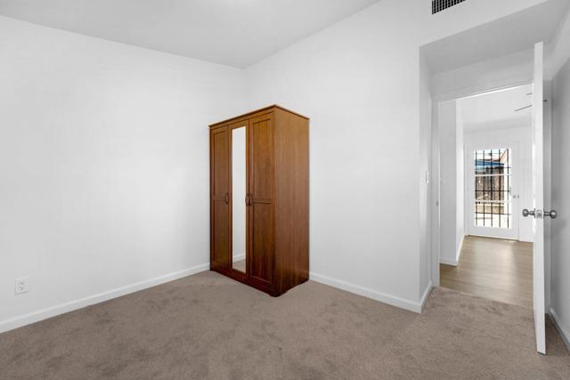 8937 Hammond Dr, San Diego CA: https://media.crmls.org/mediaz/27f17139-d1f8-4122-a52c-8c2c359b6406.jpg